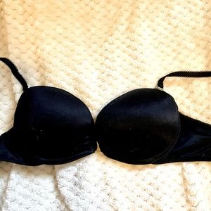 Victoria’s Secret Invisible & Versatile Black Bra